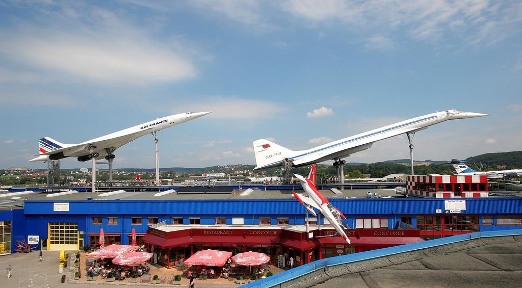 Hotel Leo Muehlhausen Zewnętrze zdjęcie