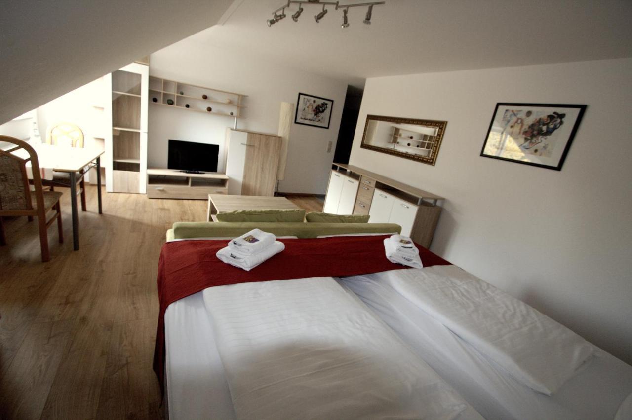 Hotel Leo Muehlhausen Zewnętrze zdjęcie