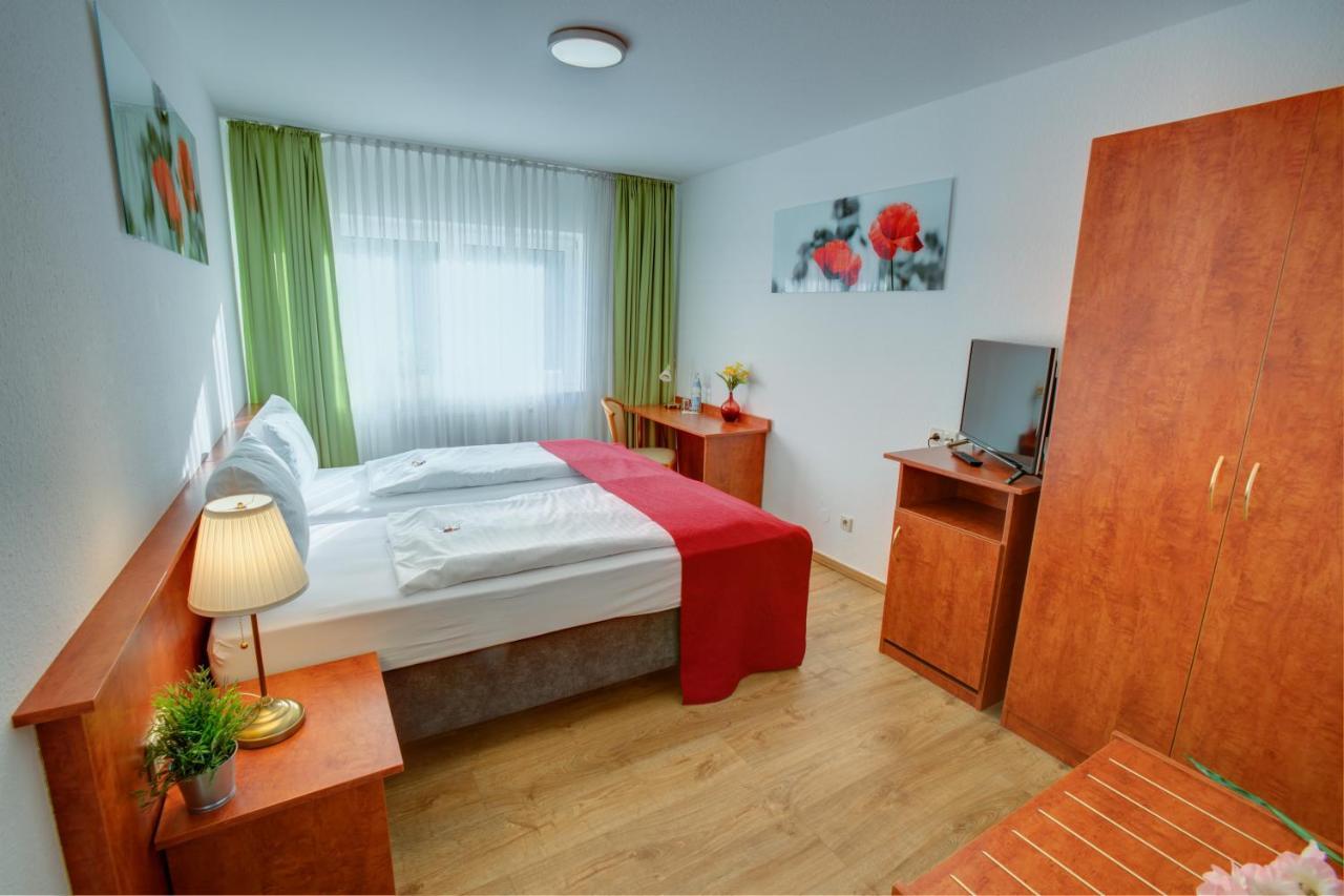 Hotel Leo Muehlhausen Zewnętrze zdjęcie